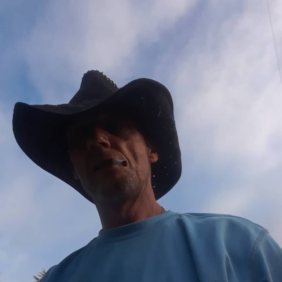 jamesschneid780